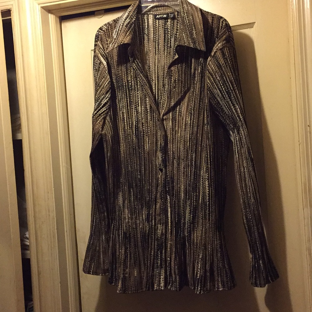 Apt.9  Blouse size 2x